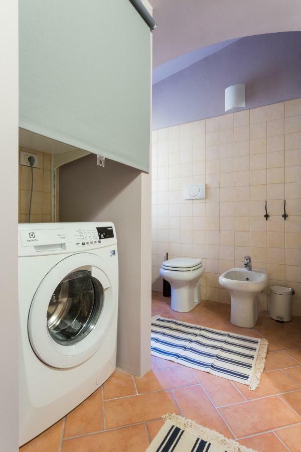 Cosy Apartment 2 Minutes From Duomo Mediolan Zewnętrze zdjęcie